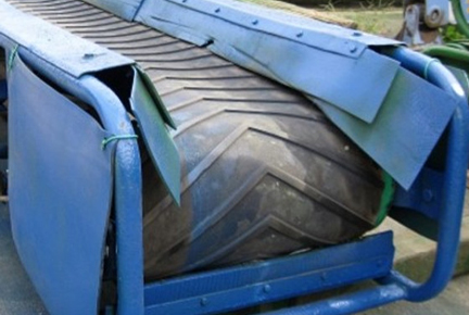 コンベアベルトのベルト調整