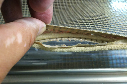 ベルトコンベアのベルト修理